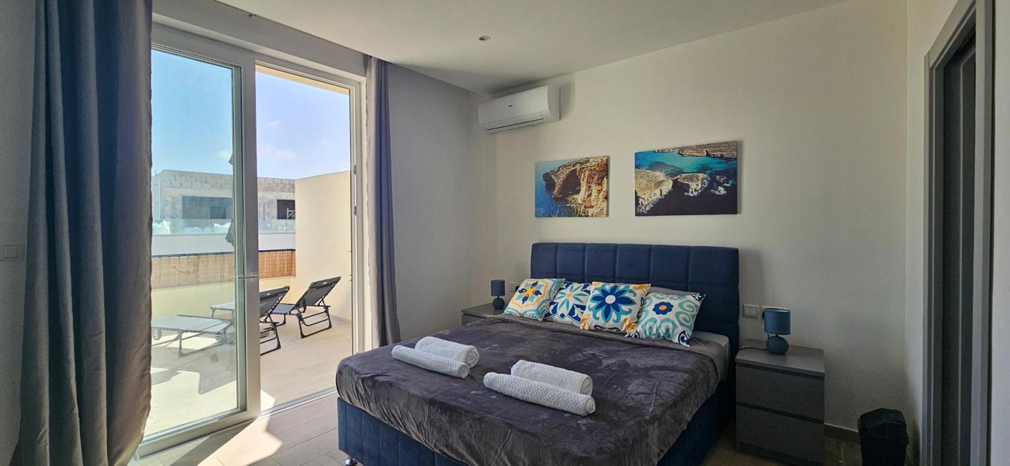 Sea Breeze Penthouse And Terrace Qawra St Paul'S Bay Διαμέρισμα Σεντ Πόλς Μπέι Εξωτερικό φωτογραφία